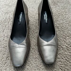 Roberta Cellini silver metallic leather block heels in Size 38